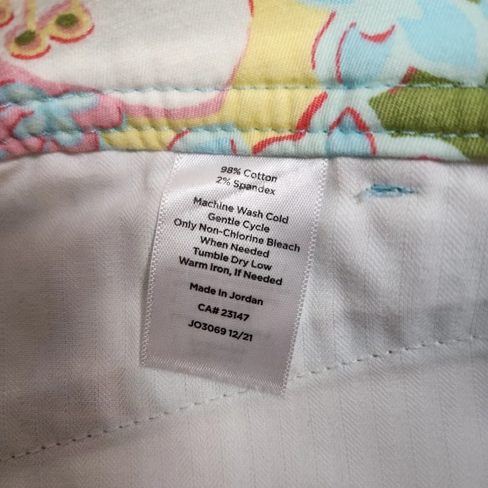Talbots Perfect Shorts Women 4P 30W 9 I Petite Multicolor‎ Floral Print Flowers - Picture 6 of 6